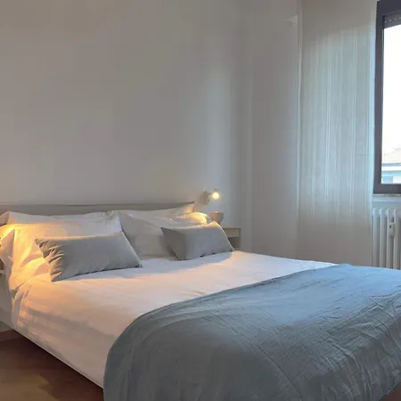 Homeby, Casa Delle Primule Милан