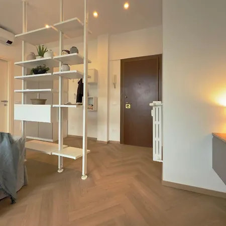 Casa Delle Primule Bright Metro & View * Milan