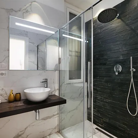 Center Luxury Flat B * Milano