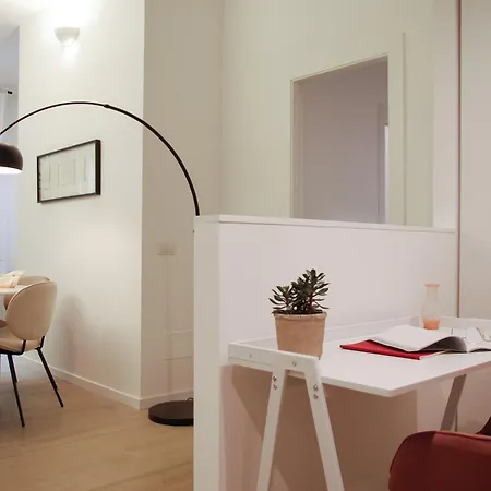 Duomo 10min Shopping&lusso Fast Wifi * Mediolan