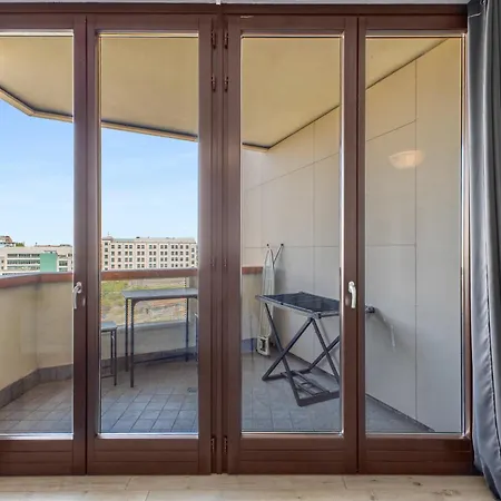 Monolocale Con Balcone Self Check In Sempione