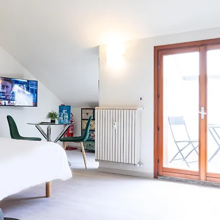 Collection Citylife With Terrace - Collection Apartment