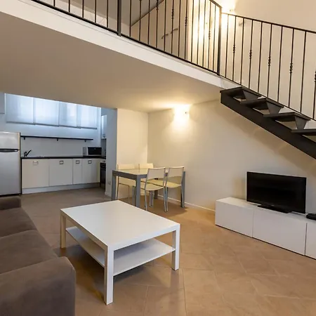 Broglio Apartament *