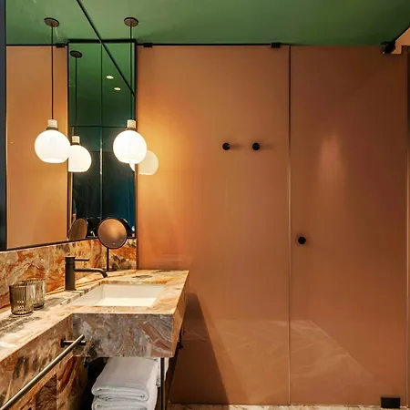 Hotel Casa Brera, A Luxury Collection Hotel, 5*