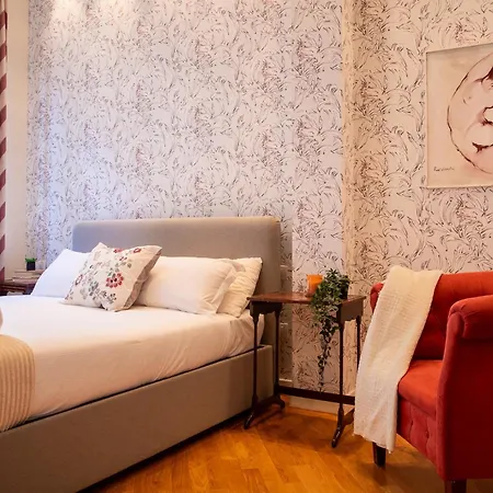 Duomo 500 Mt - Between Art And Design With Wi-fi Apartment