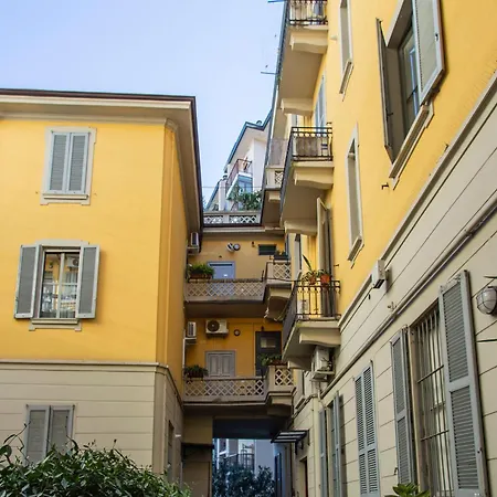 Attico - Terrazza Privata Tra I Navigli Apartament