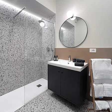 Auguste Metro M1 Rembrandt 45 *