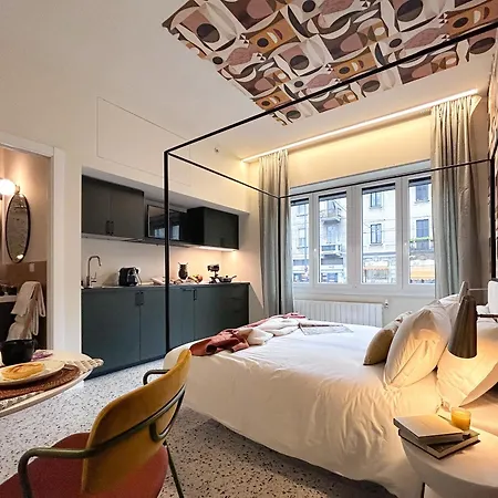 Auguste Metro M1 Rembrandt 45