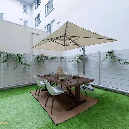 Chinatown Luxe, Garden