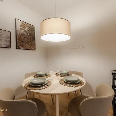 Chinatown Luxe, Garden Daire Milano