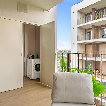 Airy With Balcony & Garage By Ndp Rent *