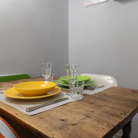 Italianway - Rosmini 13 D Milano