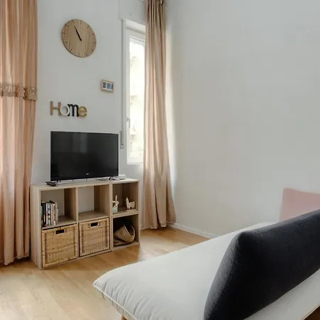 Apartment Domusmi Orombelli 16 *
