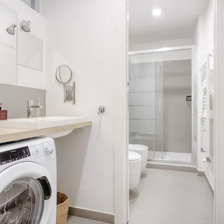 Domusmi Orombelli 16 * Milano