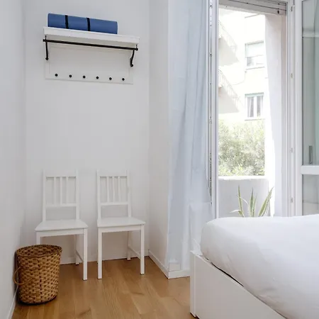 Domusmi Orombelli 16 Apartamento Milão