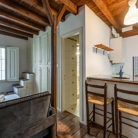 Navigli Cozy Nest - * Milan
