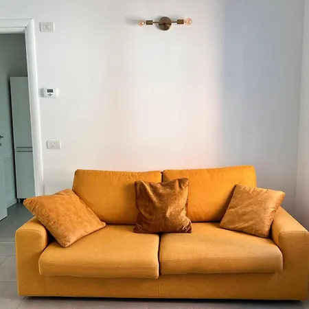 דירה Giohouse-new Loft A Pochi Passi Da Metro 3 E Santa Giulia