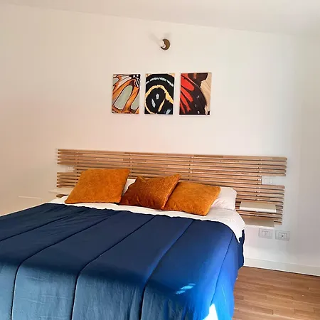 Giohouse-new Loft A Pochi Passi Da Metro 3 E Santa Giulia *