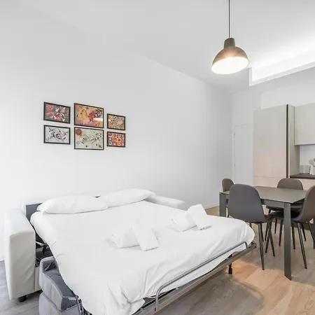 Bilocale Vicino Tram 2, Smart Tv E Internet Veloce Milan