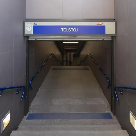 Tolstoj Daire Milano