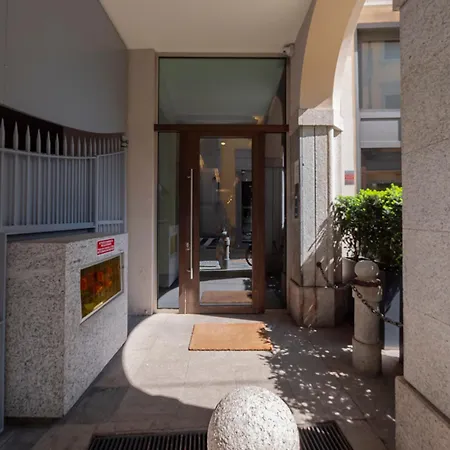 Italstay - Bollo Flat - 5 Min To Duomo 아파트 밀라노