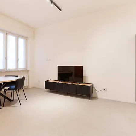 Guesthost - Cozy Tortona Milan