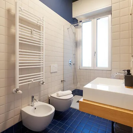 Apartment Guesthost - Cozy Tortona Milan