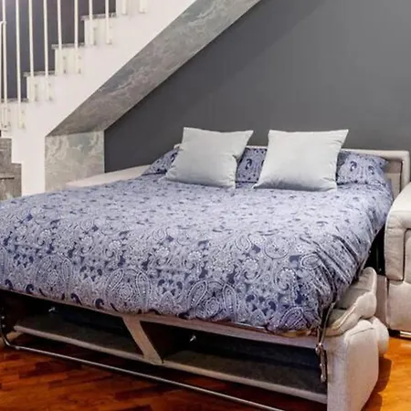 Design With Parking Navigli Area Tatil Evi *