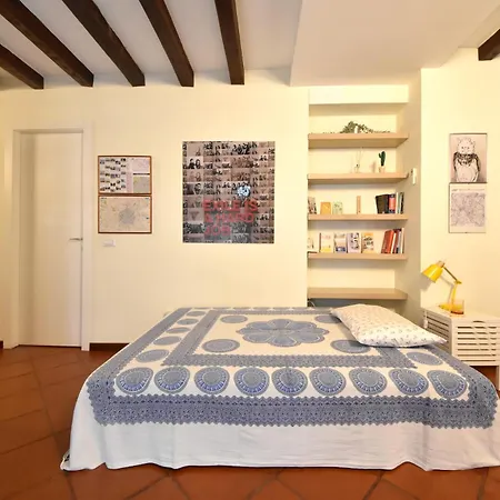 Open Space In Porta Venezia Apartment Mailand