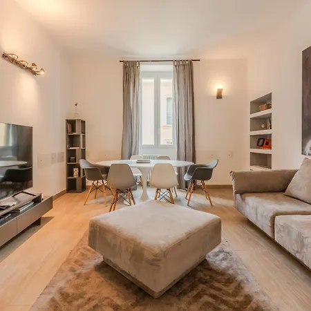 Easytopstay - Moscova Elegant Апартаменты *