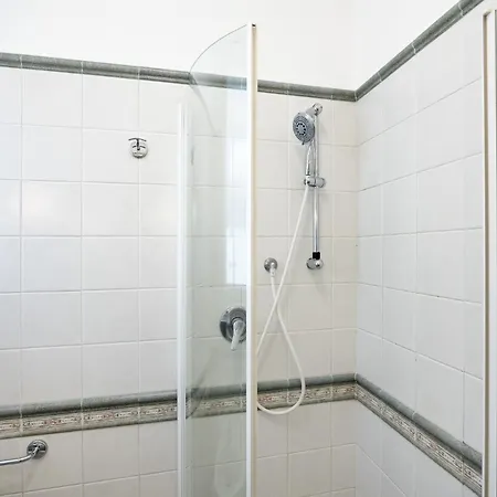 Flat In Center With Terrace, Near Garibaldi Fs Appartement Milaan