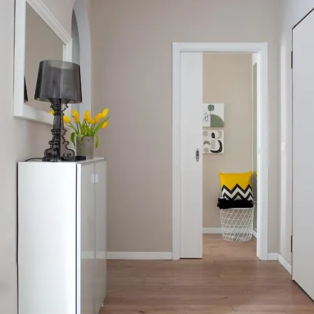 Solari Apartment, Fashion Street 아파트