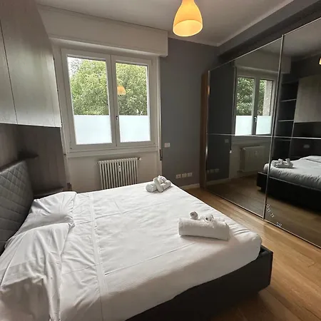 Metro Famagosta - Modern Free Wifi & Parking *