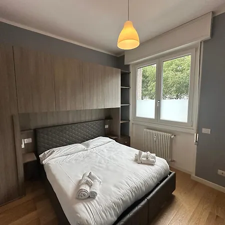 Metro Famagosta - Modern Free Wifi & Parking Lejlighed