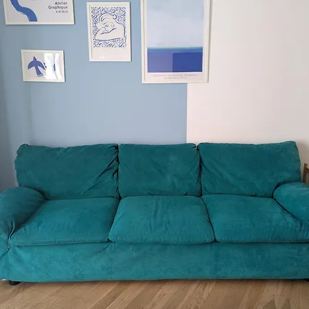 Bright 2-room For Friends And Relatives Apartamento