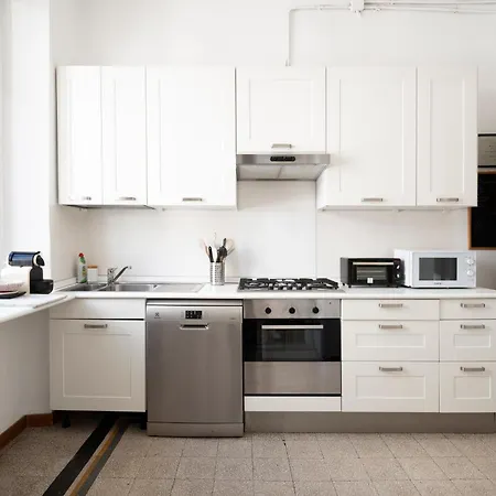 شقة Cathedral - Beautiful Penthouse With Terrace ميلان