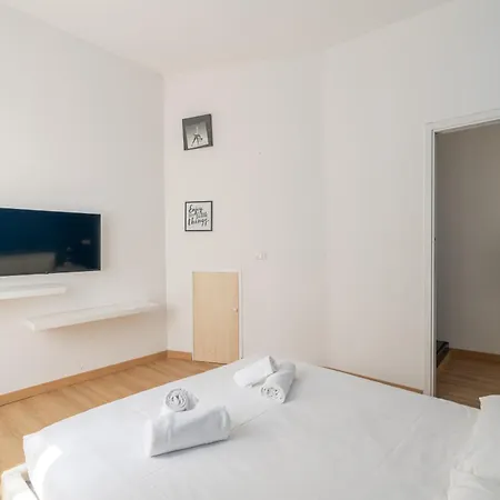 In Duomo - Piatti Apartment *