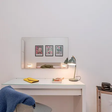 The House In The Architects' Hub 아파트 *