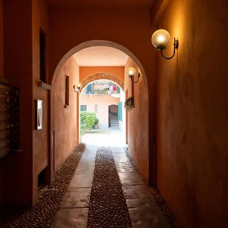 Guesthost - Casa Acqua&cielo Apartman Milánó