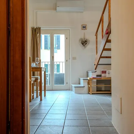 Apartment Caseospitali - Casa Acqua E Cielo, Nido Sul Naviglio Martesana