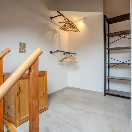 Apartment Caseospitali - Casa Acqua E Cielo, Nido Sul Naviglio Martesana *