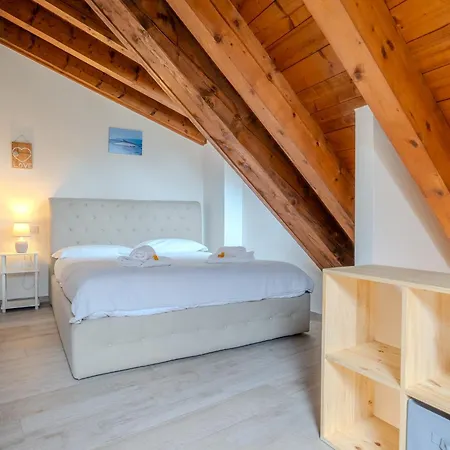 Caseospitali - Casa Acqua E Cielo, Nido Sul Naviglio Martesana Apartment *