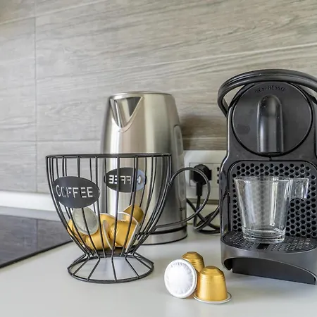 Luxury Dream - Duomo 10min Free Fast Wi-fi And Ac Train Station Porta Vittoria 290mt