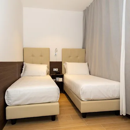 Lh 4* Milan