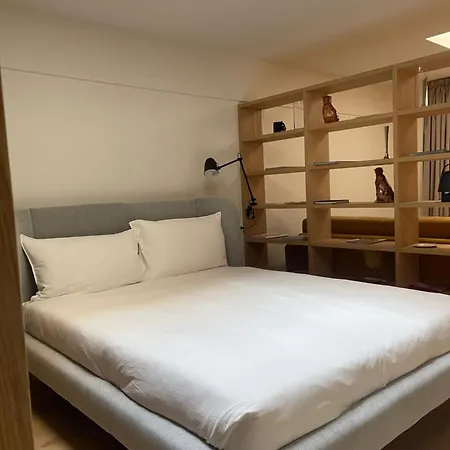 Varanini Luxury Double Bedroom Two And Sauna Apartment *
