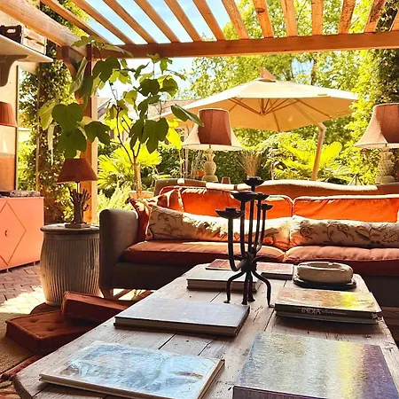 Con Giardino Privato E Sauna * 밀라노