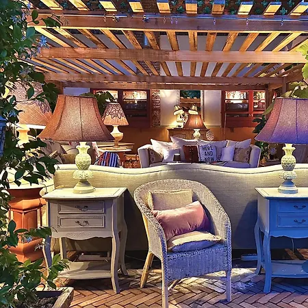 Con Giardino Privato E Sauna