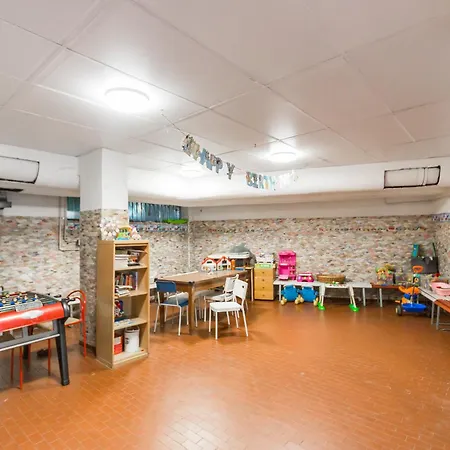 Апартаменты Garden Flat