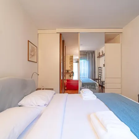 S29 Navigli - With Garage Milan