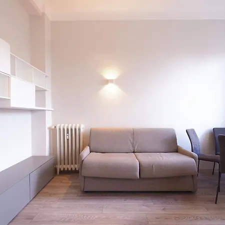 Mila Pinaroli Apartment *